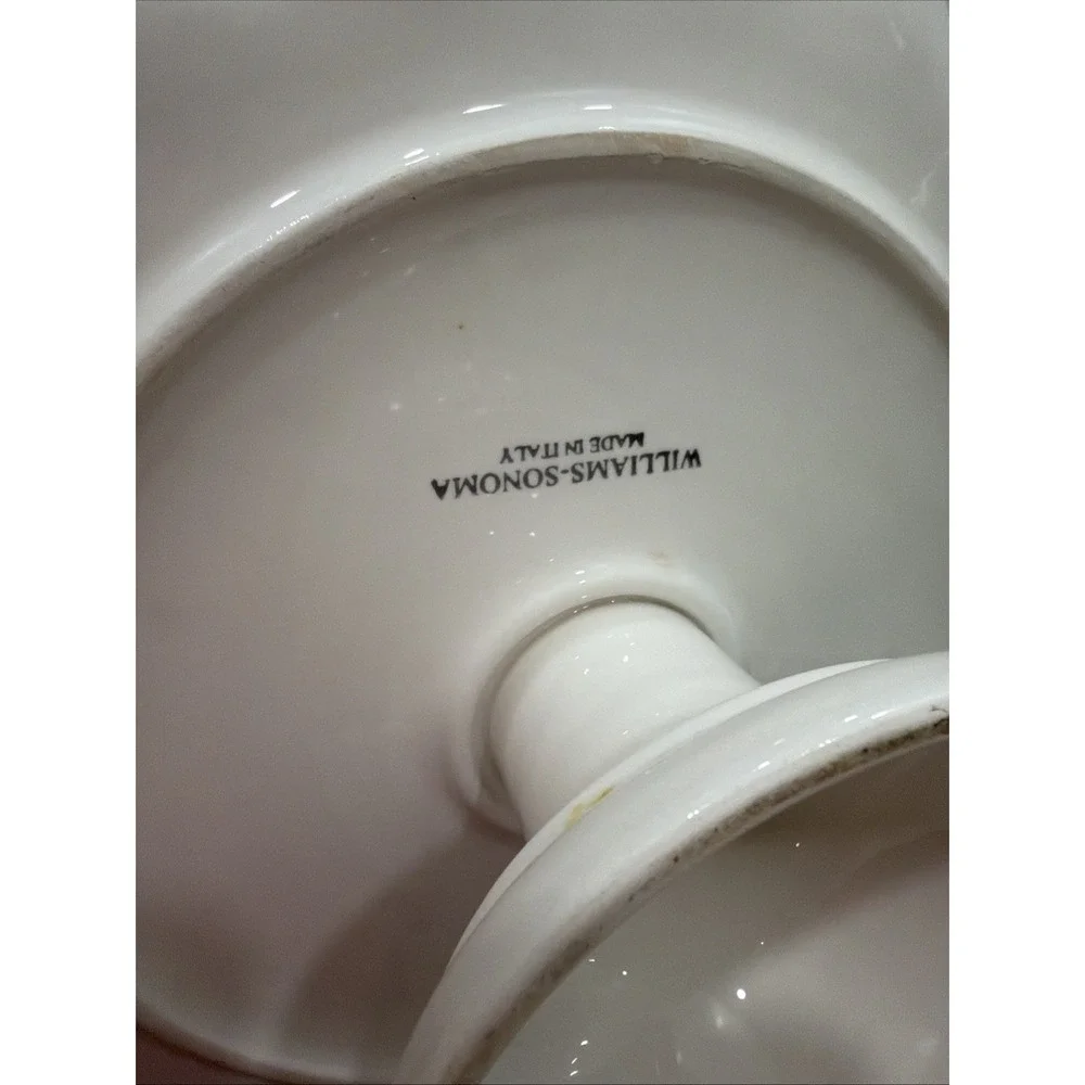 Williams Sonoma White Ceramic Round Glossy Cake Stands Set of 2 Made in Italy